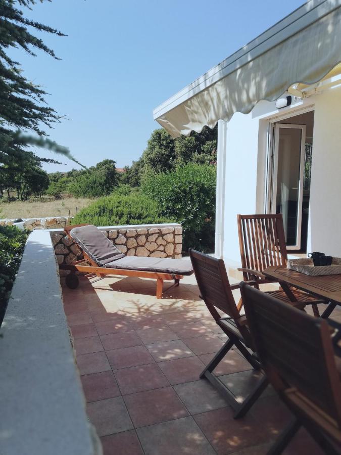 Lavender House Villa มันเดร ภายนอก รูปภาพ